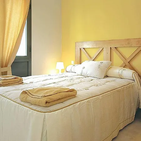 Playa Blanca Sleeps 6 Air Con Wifi